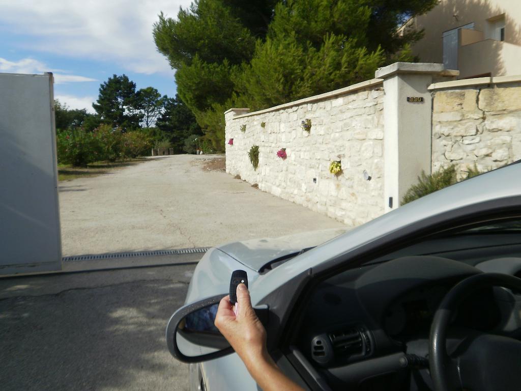 Chambre Du Raisin Puyricard Exterior photo
